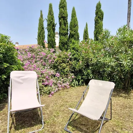 - - Rez-de-jardin - Marche à Deux Pas à 600m *